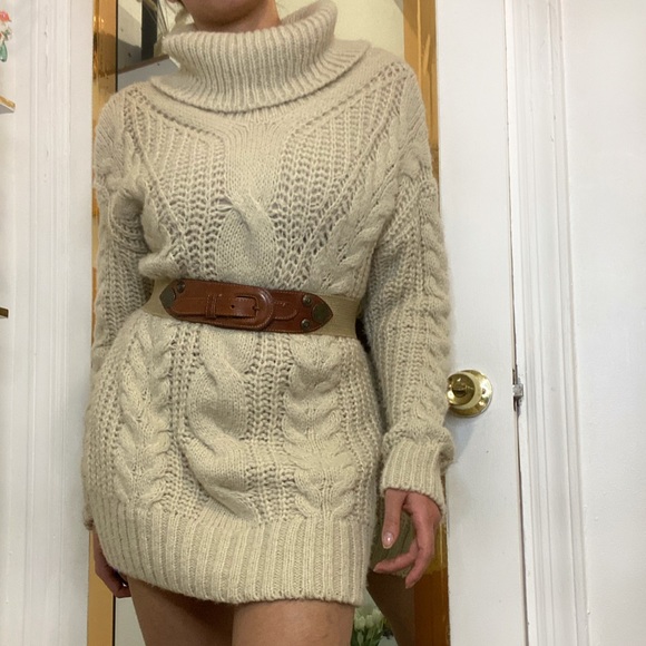 SOLD Vintage Ann Taylor Belt - Picture 2 of 11